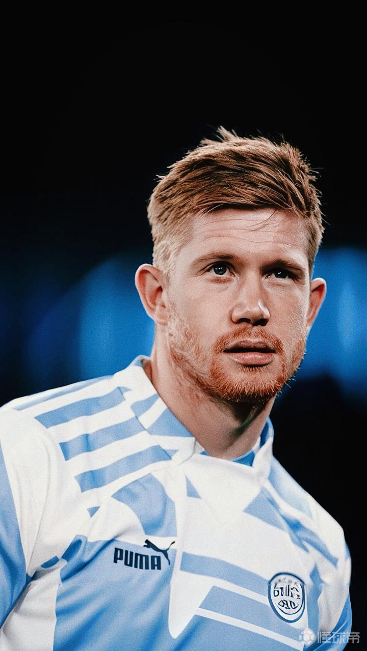 巴萨官方：博阿滕与俱乐部无合作关系；对前后矛盾的形象道歉（巴萨声明：否认与博阿滕合作，并就前后矛盾的形象致歉）