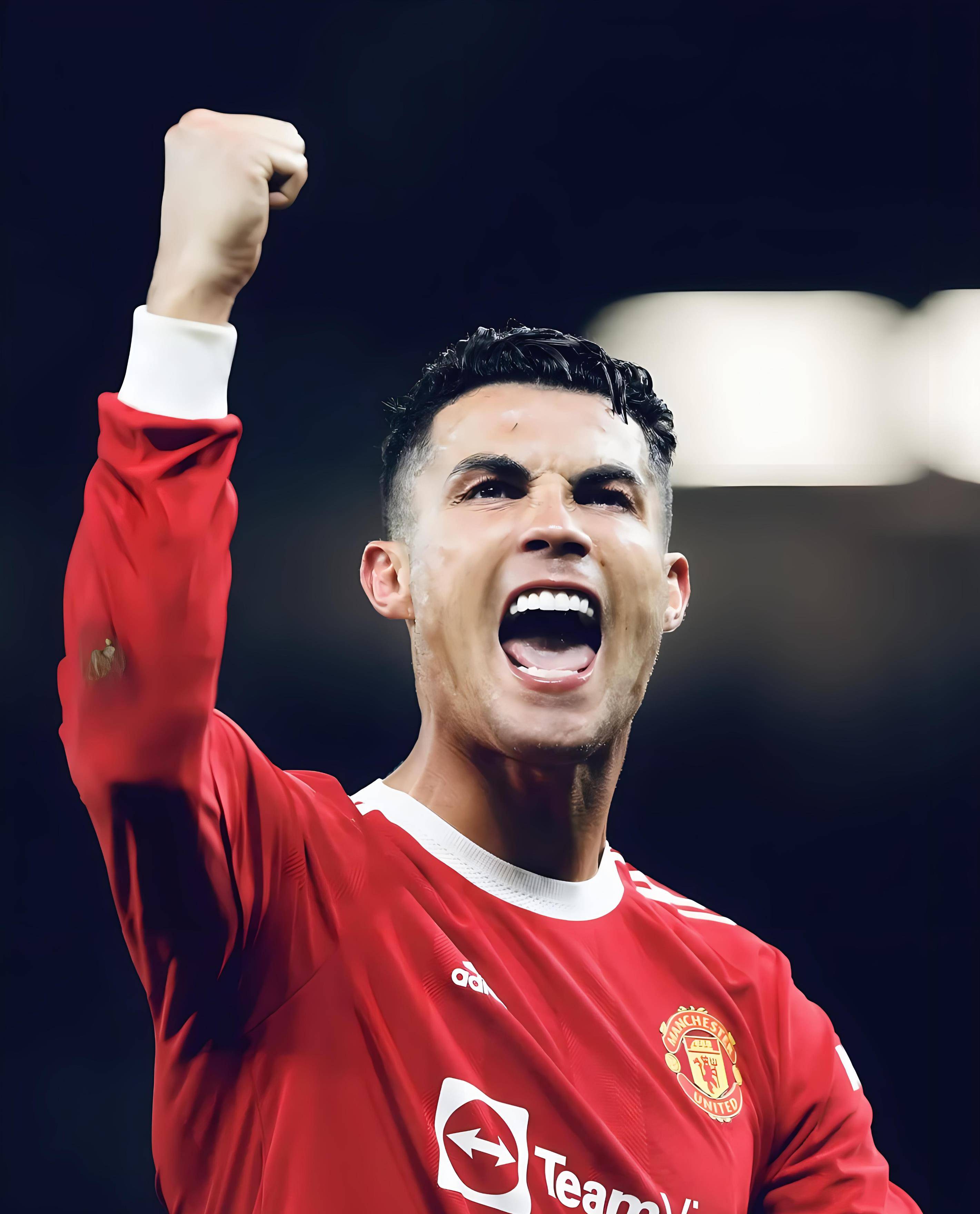 你故意的吧？范戴克防守传中时高举右手导致手球送点（被质疑故意？范戴克防守传中高举右手导致手球判点）