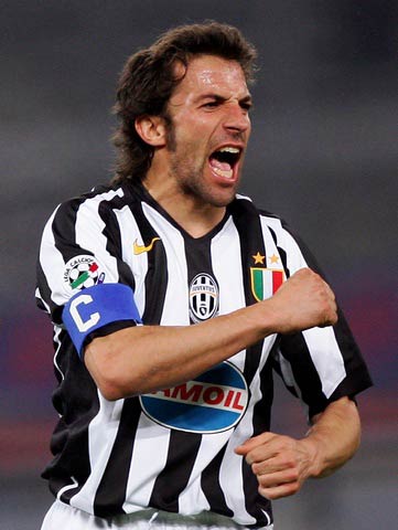 英超战报：曼联客场战胜埃弗顿,（英超快讯：曼联客场力克埃弗顿）