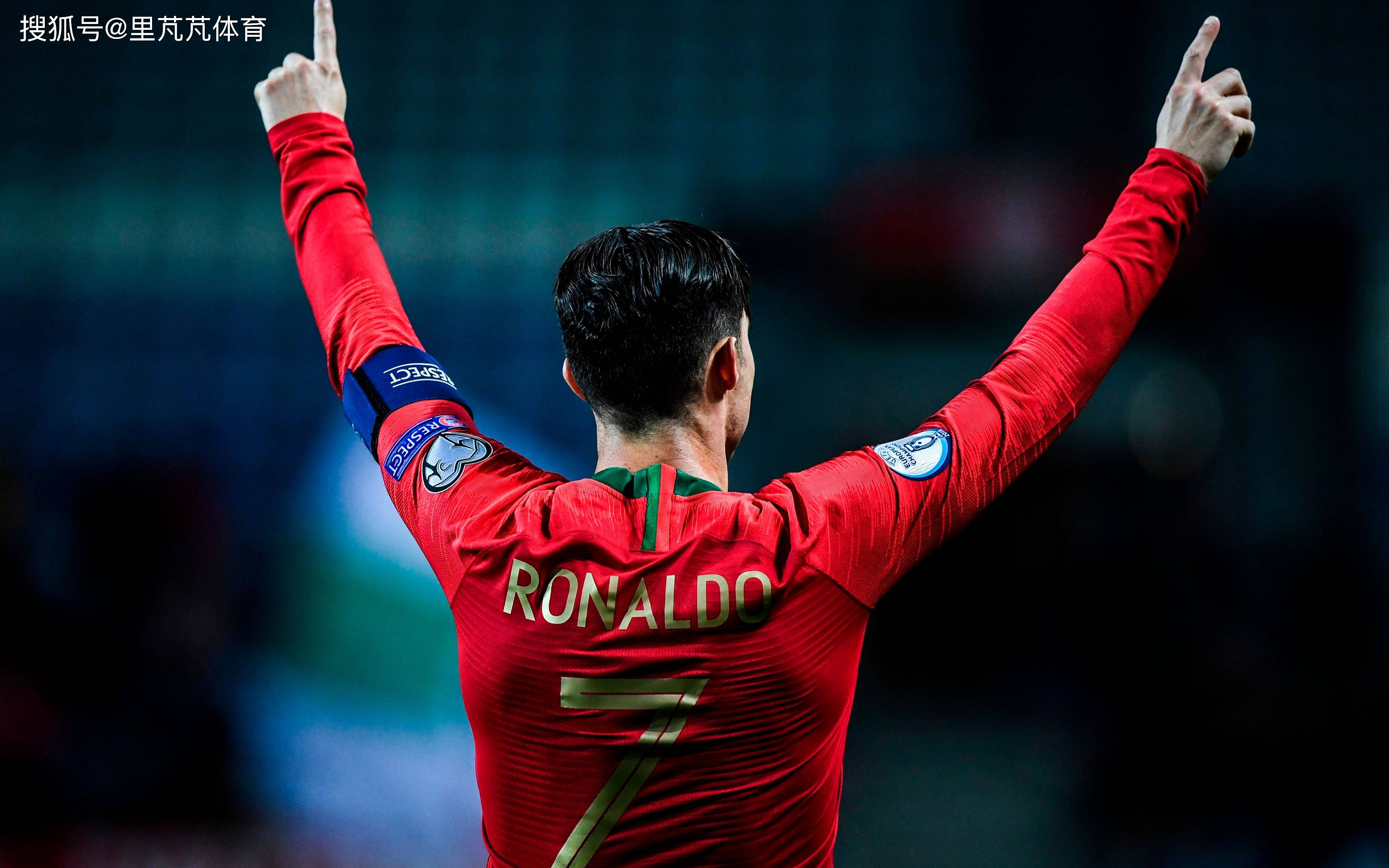 哈兰德：刚进国家队我不擅长应对压力，现在我是这方面的专家