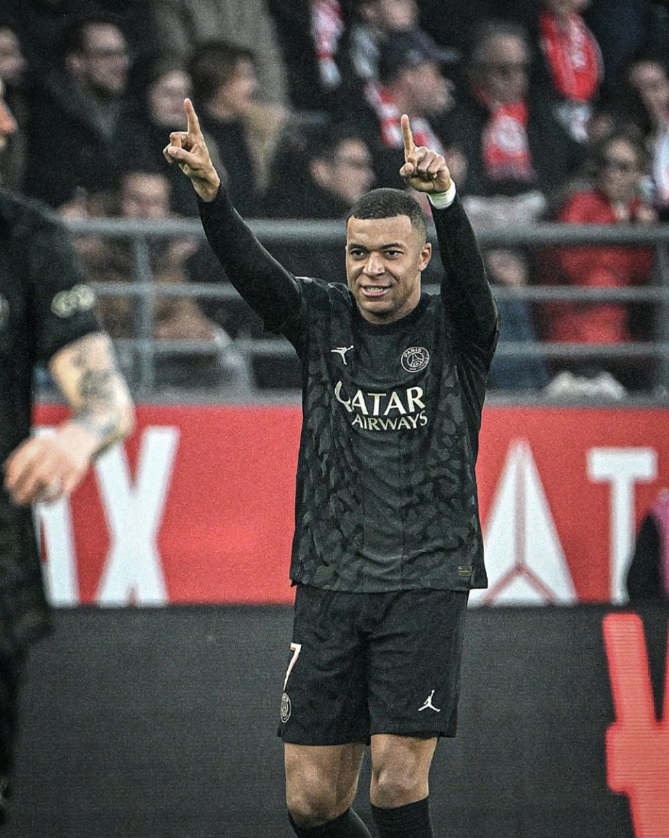 利物浦主场1-1战平升班马桑德兰，迎来赛季首个平局