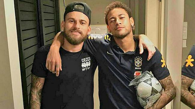 马丁内斯：C罗首发是因为进球高效，如今没有不劳而获的事（马丁内斯：C罗首发靠高效得分，如今没有不劳而获）