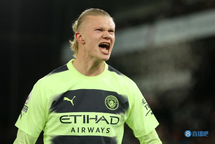 邓卓翔：球员状态并不让人满意，技战术也没有可圈可点的地方