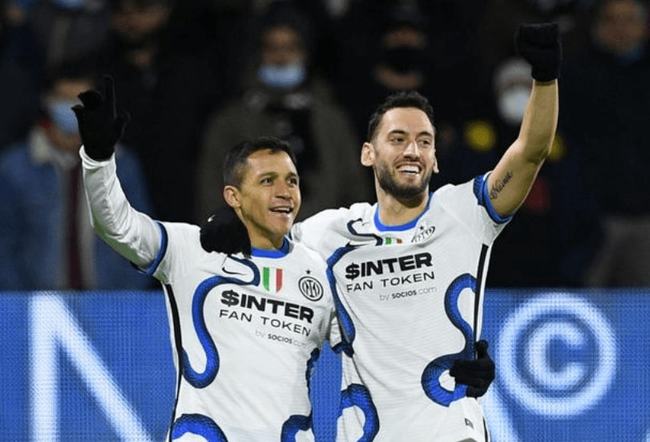 NBA：湖人险胜火箭 詹姆斯砍下全场最高分（湖人惊险击退火箭，詹姆斯轰全场最高分）