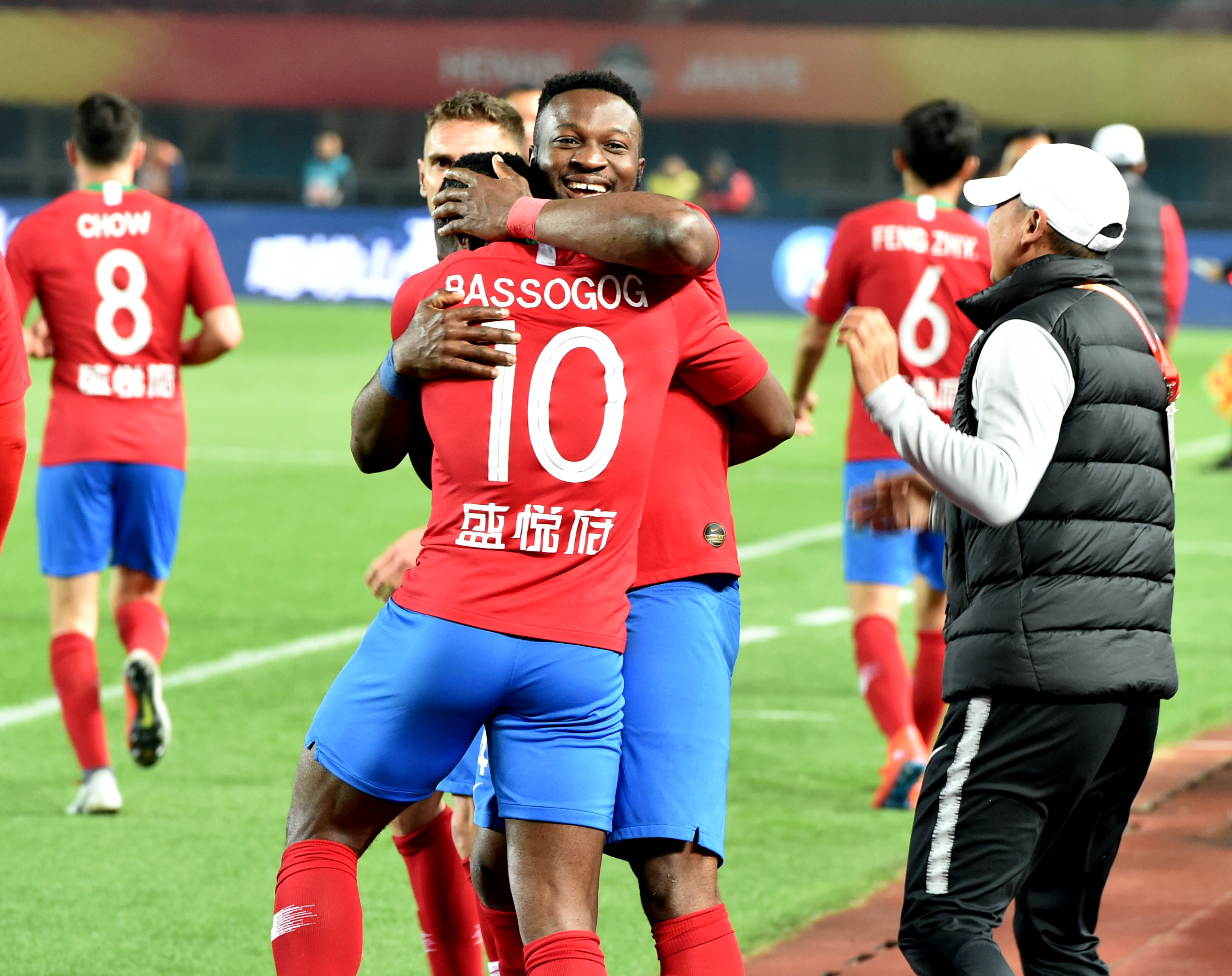 明智之举？米兰杯赛出局未必是坏事，单线作战全力冲击意甲桂冠（未尝不是好事？米兰杯赛止步或成利好，专注联赛剑指意甲冠军）