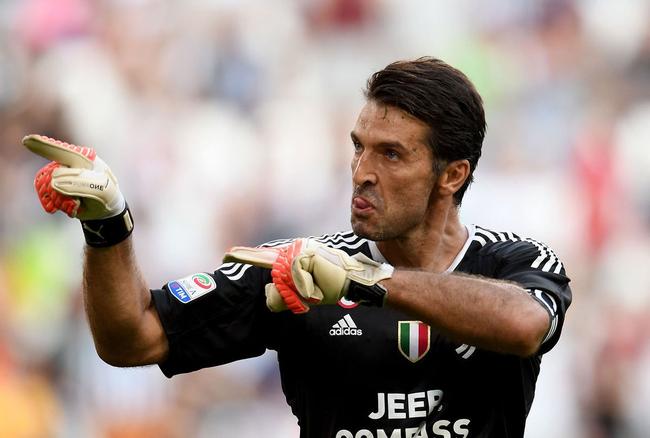 AC米兰快攻转化高效（AC米兰快攻转换效率出众）